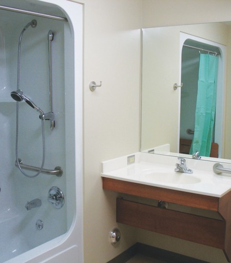 Updated Bathrooms: The East Campus Suites have modern bathrooms which are attractive to many FSU students. Photo By: Benjamin Thayer | Editor in Chief